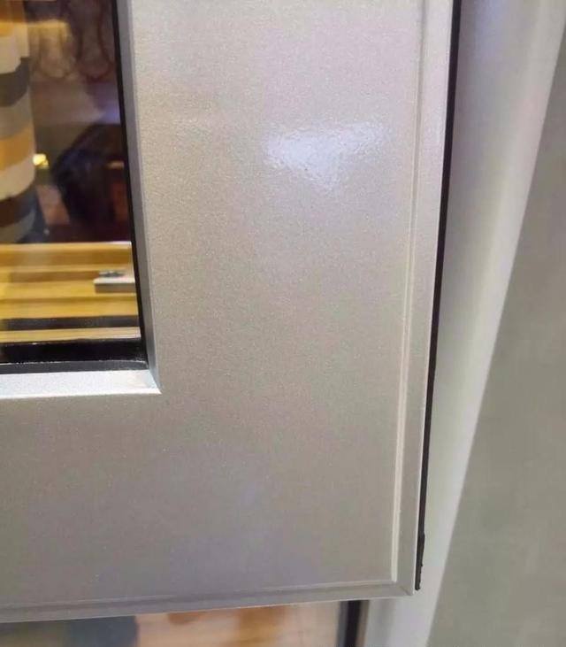 無(wú)縫焊接門(mén)窗工藝